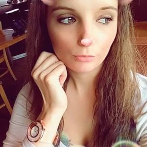 Meet your Posher, Kara